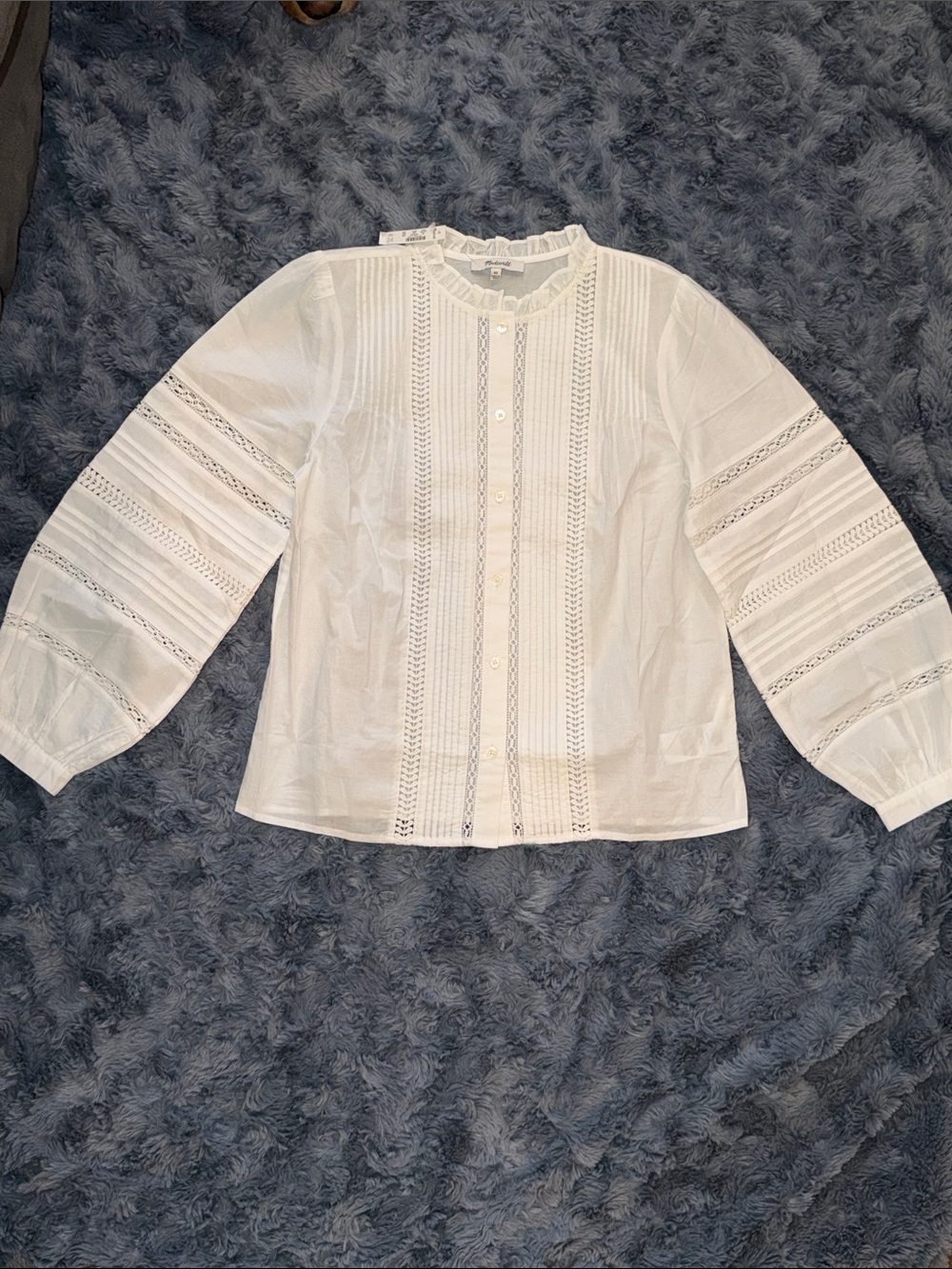 Madewell White Eyelet Button-Front Blouse - Picture 4 of 9